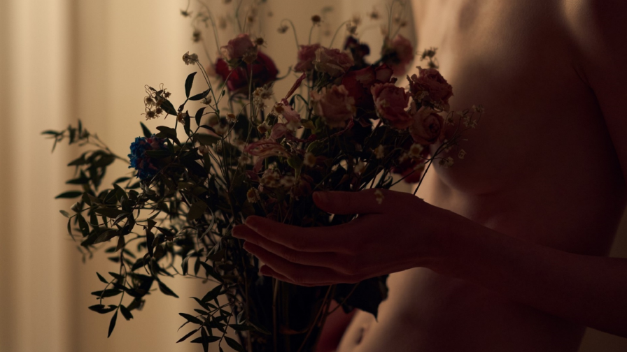 Naked Girl with Flowers - Erotic Porn Wallpaper