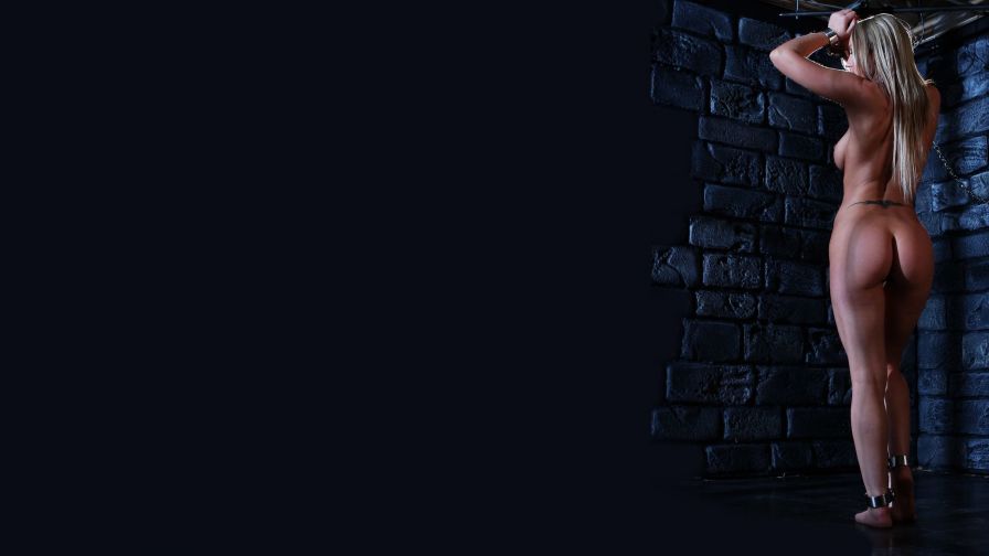 Dark Bondage, BDSM Blonde Chained - Porn Wallpaper